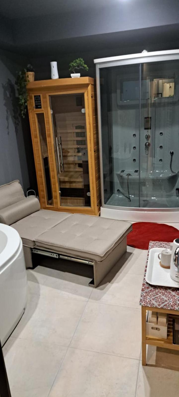 Sea 1 Spa&Wellness Civitanova Marche Bagian luar foto